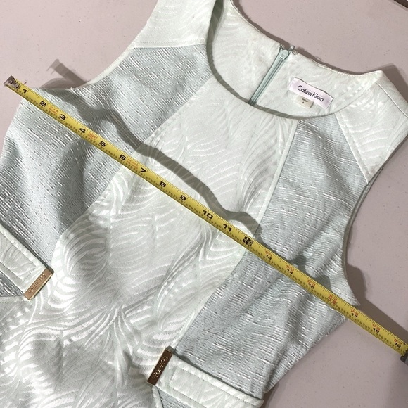 Calvin Klein Zebra print brocade & boucle sheath sleeveless dress Mint size 6 - Picture 9 of 12